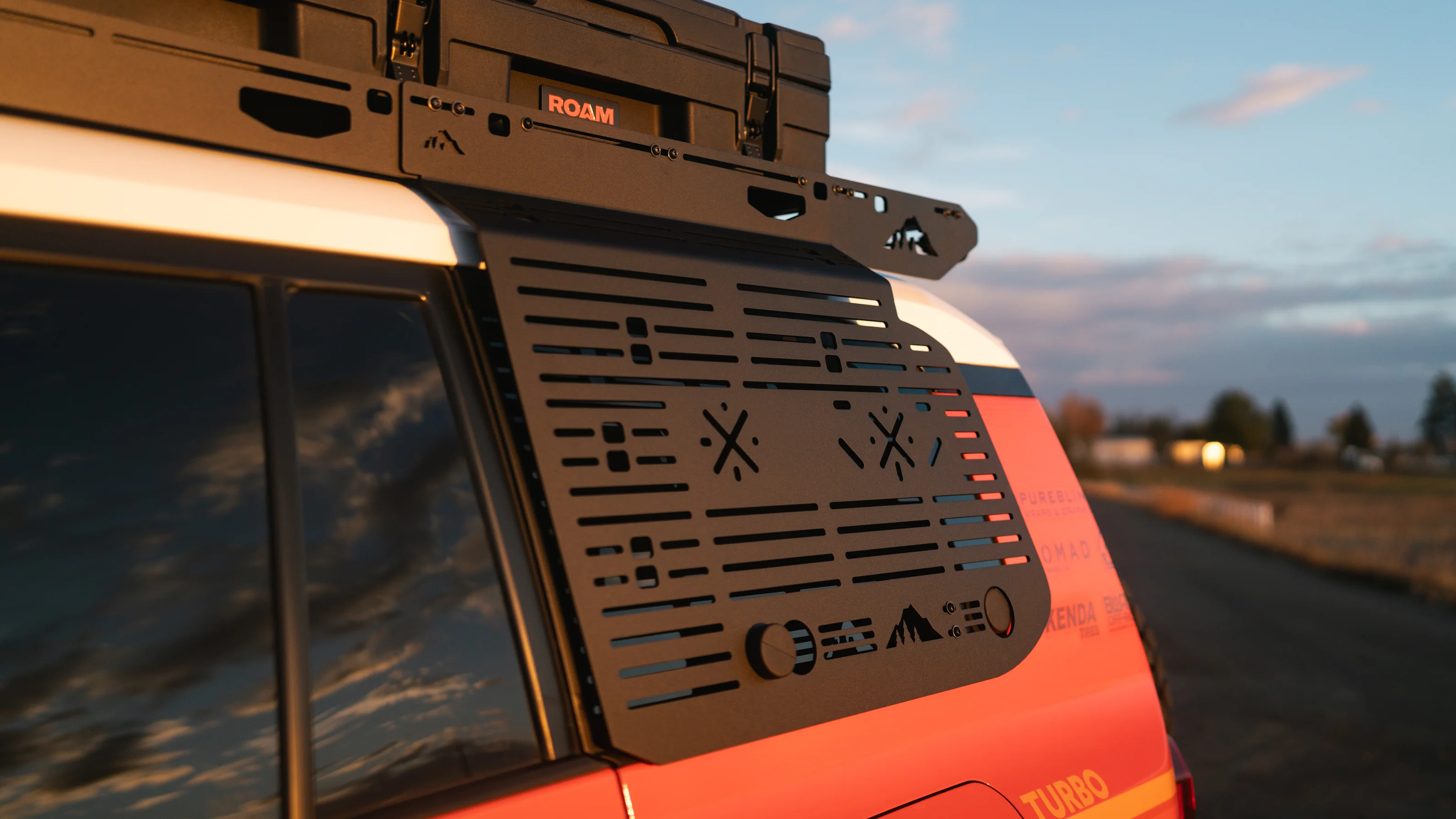 LC250/GX550 Window Panel - Image 8